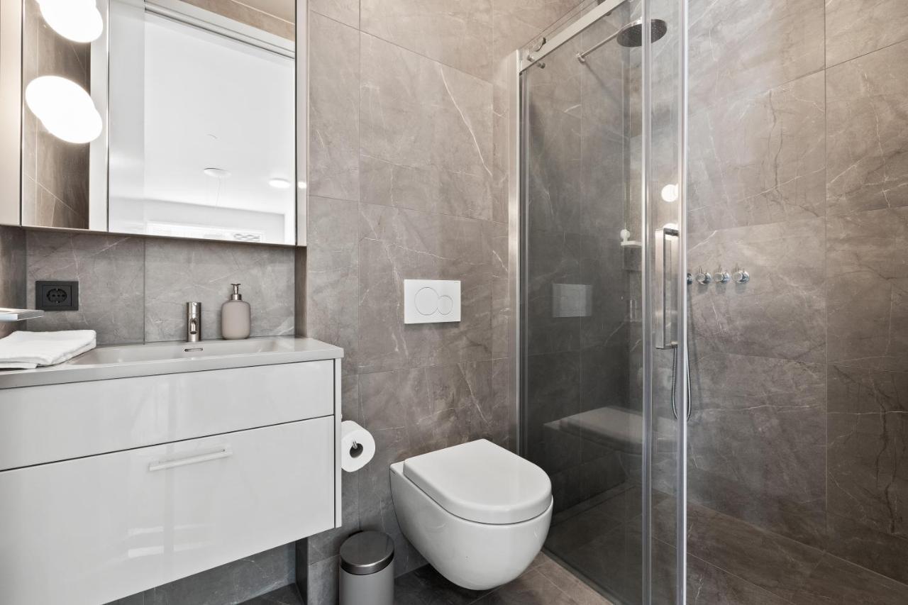 Cozy Lux 2Br & 2Ba City Center With Free Parking เรคยาวิก ภายนอก รูปภาพ